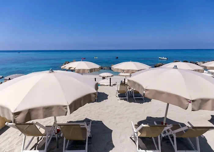 Villaggio Tramonto 3* Capo Vaticano