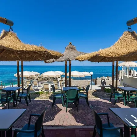 Villaggio Tramonto Aparthotel 3*