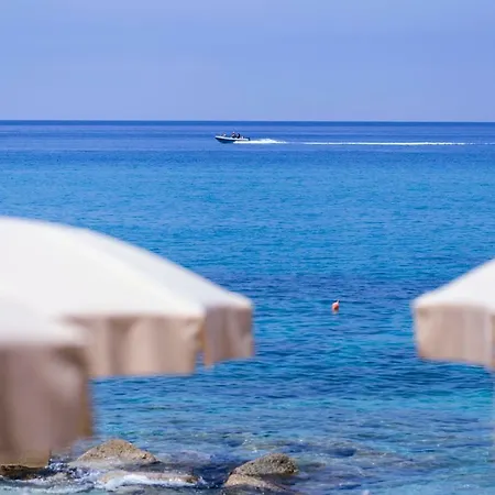 Aparthotel Villaggio Tramonto 3*